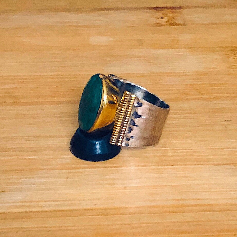 $65 Emerald Yellow Gold & Sterling Silver Estate Ring Size 7 Marked YS925INDIA - Picture 4 of 9